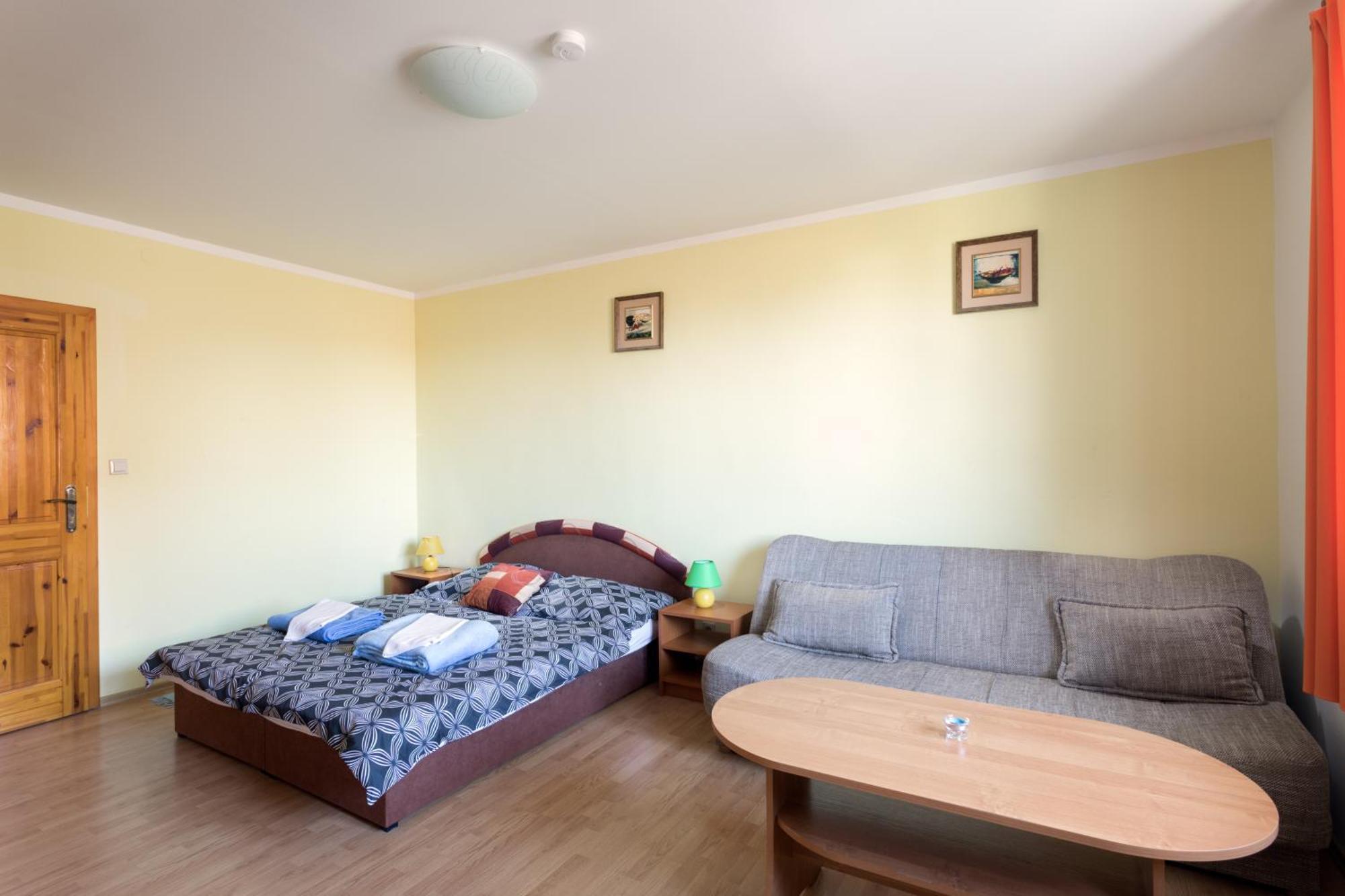 Penzion Zelený Dvor Vel'ka Lomnica Exteriér fotografie