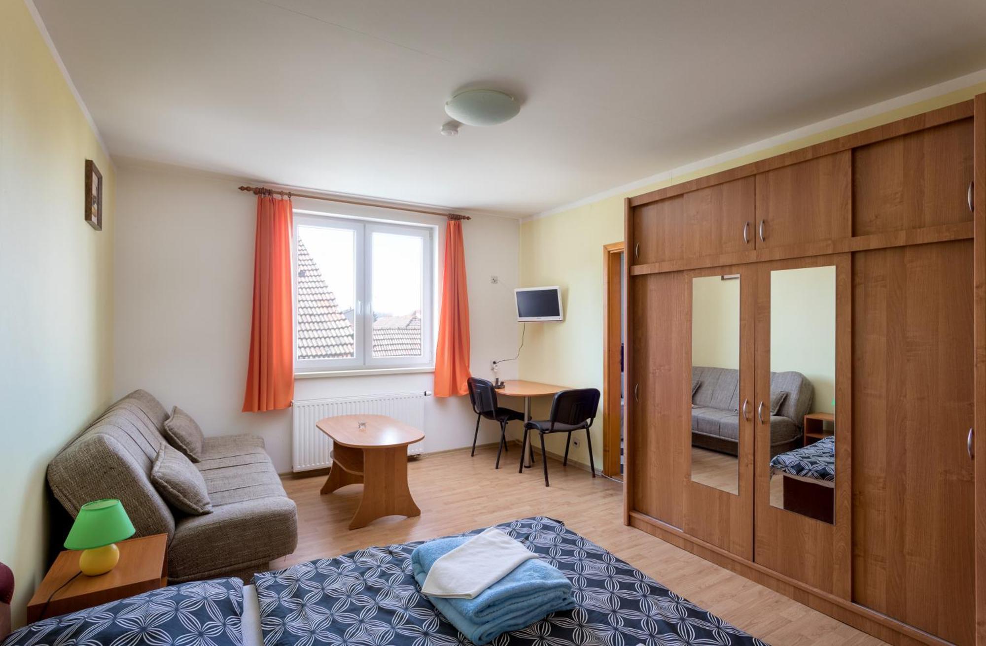 Penzion Zelený Dvor Vel'ka Lomnica Exteriér fotografie